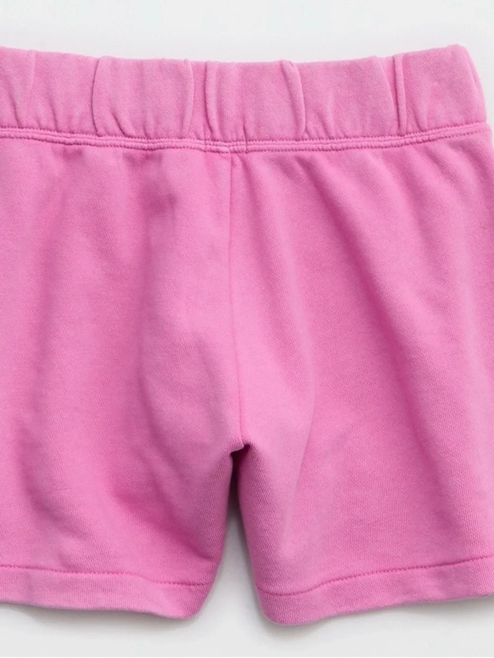 aerie Go-To Fleece Shorts in Hot Fuchsia